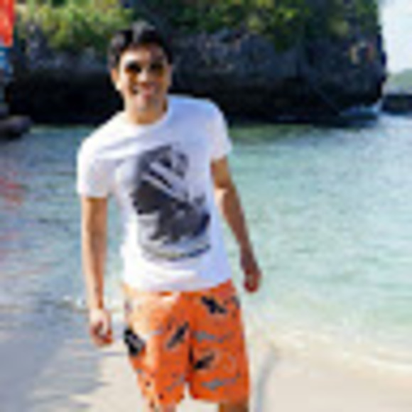 Meet your Posher, Justin - Picture 1 of 1